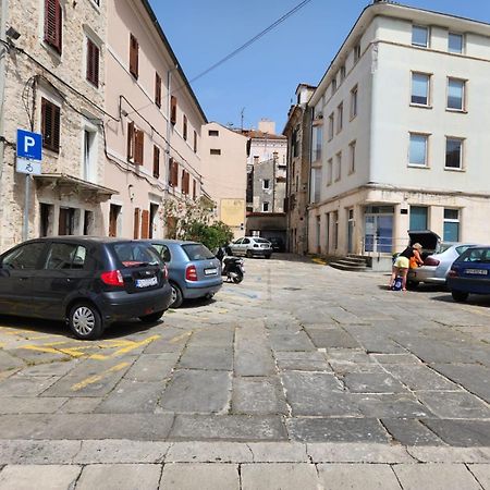 Vecchio Mercato Pula Apartman Luaran gambar
