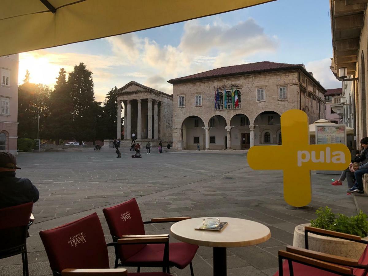 Vecchio Mercato Pula Apartman Luaran gambar